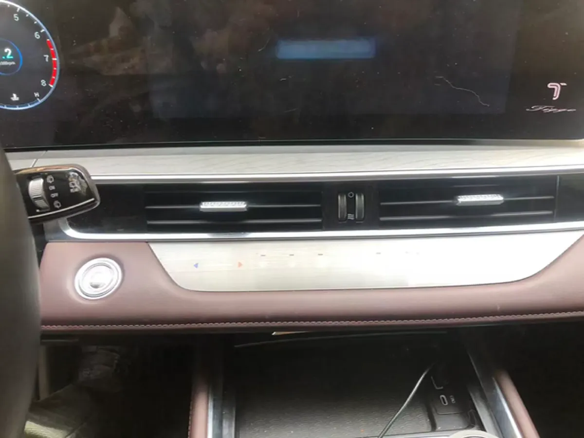 2022 Chery Tiggo 8 PRO 1.6T 197HP L4 7DCT,autocango,china used car exporter,china ev exporter,chinese used car exporter,chinese used ev exporter