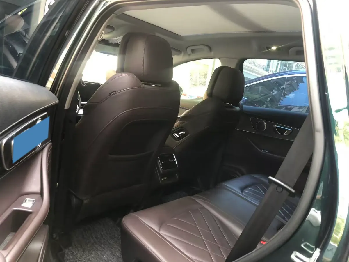 2022 Chery Tiggo 8 PRO 1.6T 197HP L4 7DCT,autocango,china used car exporter,china ev exporter,chinese used car exporter,chinese used ev exporter