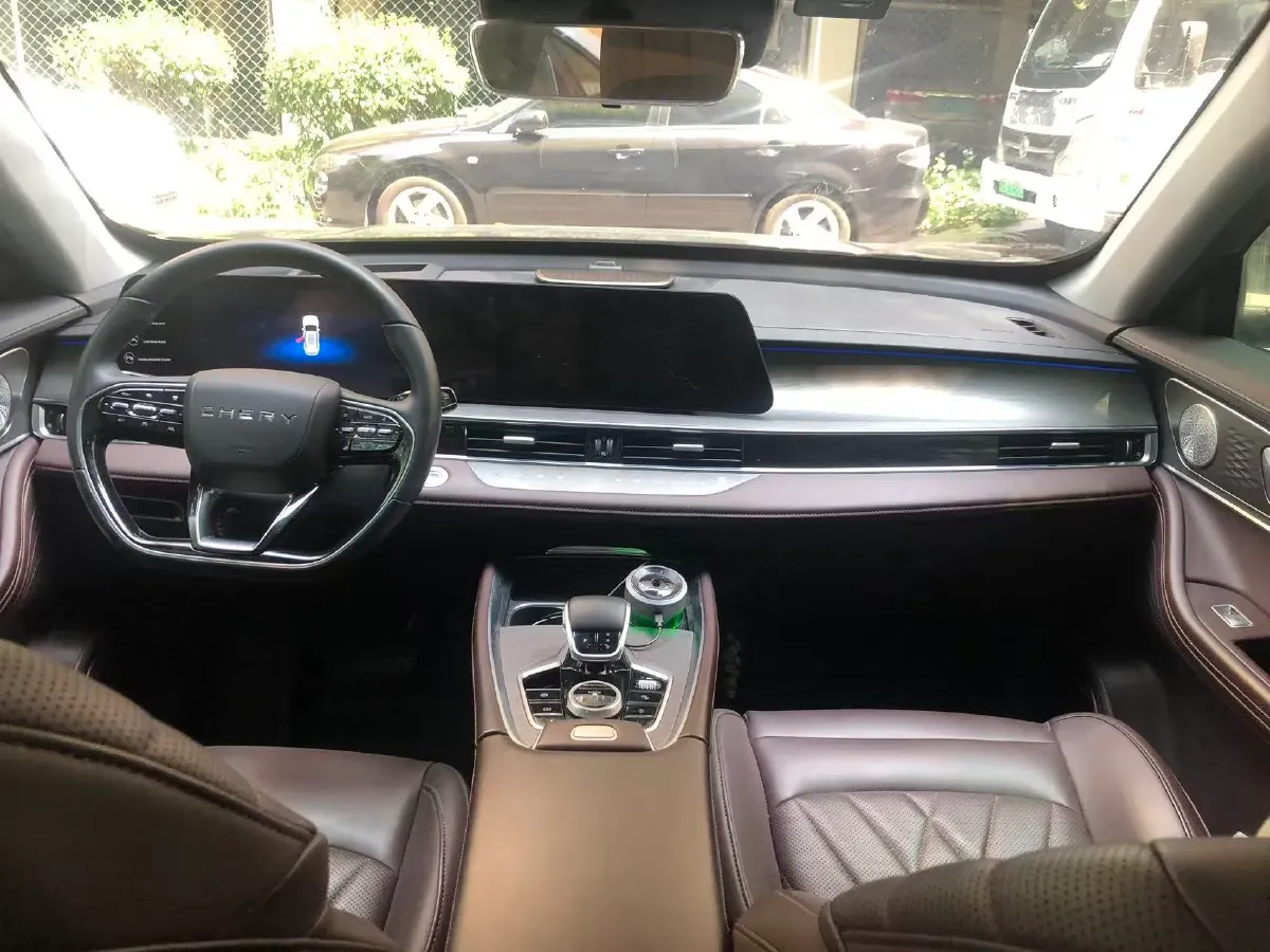 2022 Chery Tiggo 8 PRO 1.6T 197HP L4 7DCT,autocango,china used car exporter,china ev exporter,chinese used car exporter,chinese used ev exporter