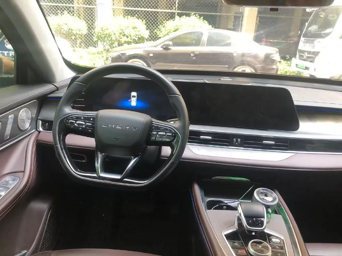 2022 Chery Tiggo 8 PRO 1.6T 197HP L4 7DCT,autocango,china used car exporter,china ev exporter,chinese used car exporter,chinese used ev exporter