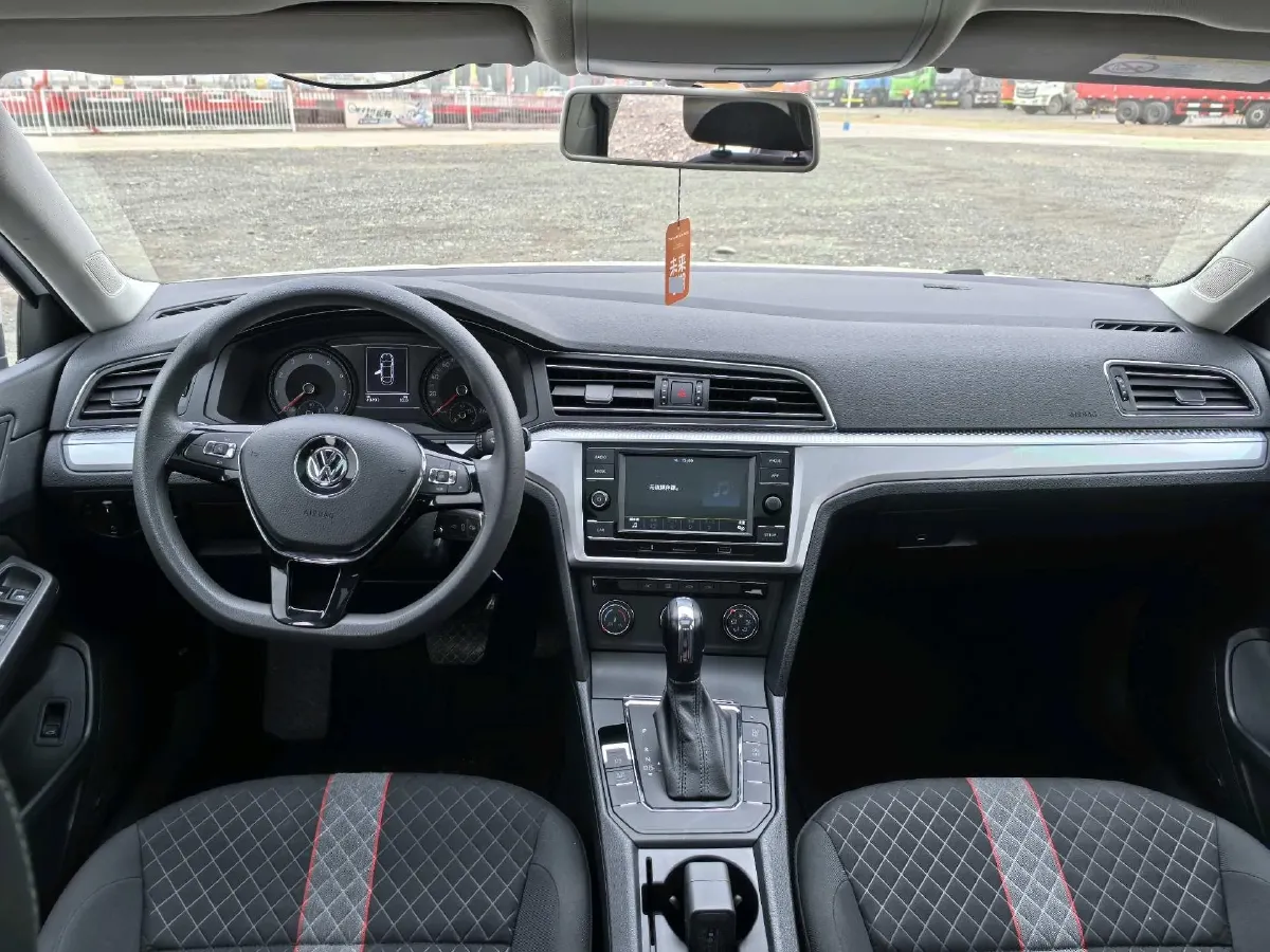 2019 Volkswagen Lamando 1.4T 131HP L4 7DCT,autocango,china used car exporter,china ev exporter,chinese used car exporter,chinese used ev exporter