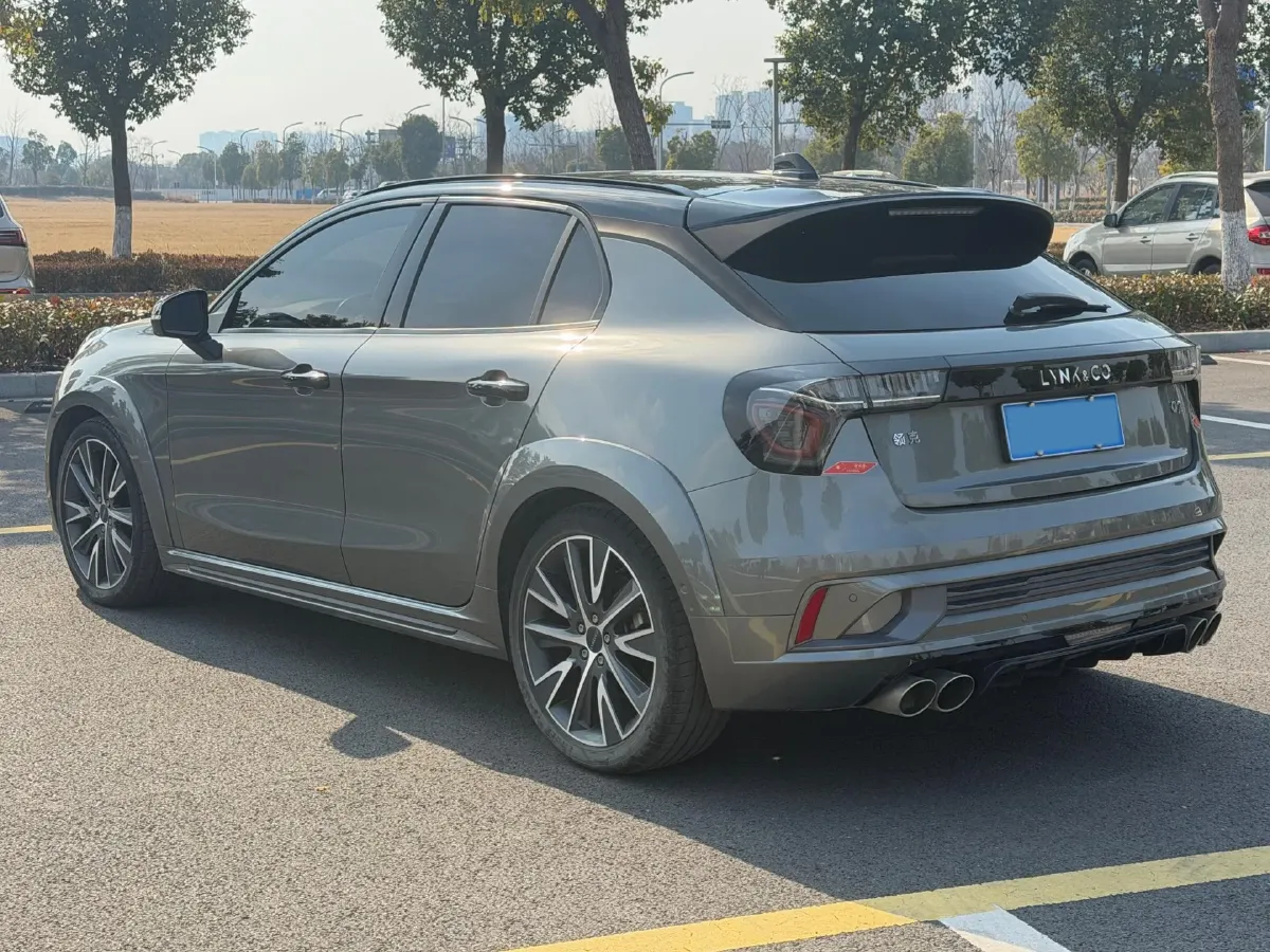 2022 LYNK&CO 02 Hatchback 2.0T 190HP L4 7DCT,autocango,china used car exporter,china ev exporter,chinese used car exporter,chinese used ev exporter