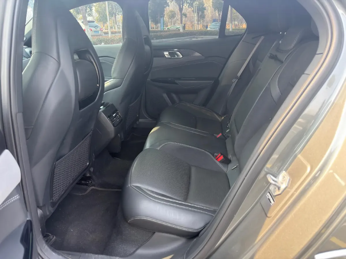 2022 LYNK&CO 02 Hatchback 2.0T 190HP L4 7DCT,autocango,china used car exporter,china ev exporter,chinese used car exporter,chinese used ev exporter