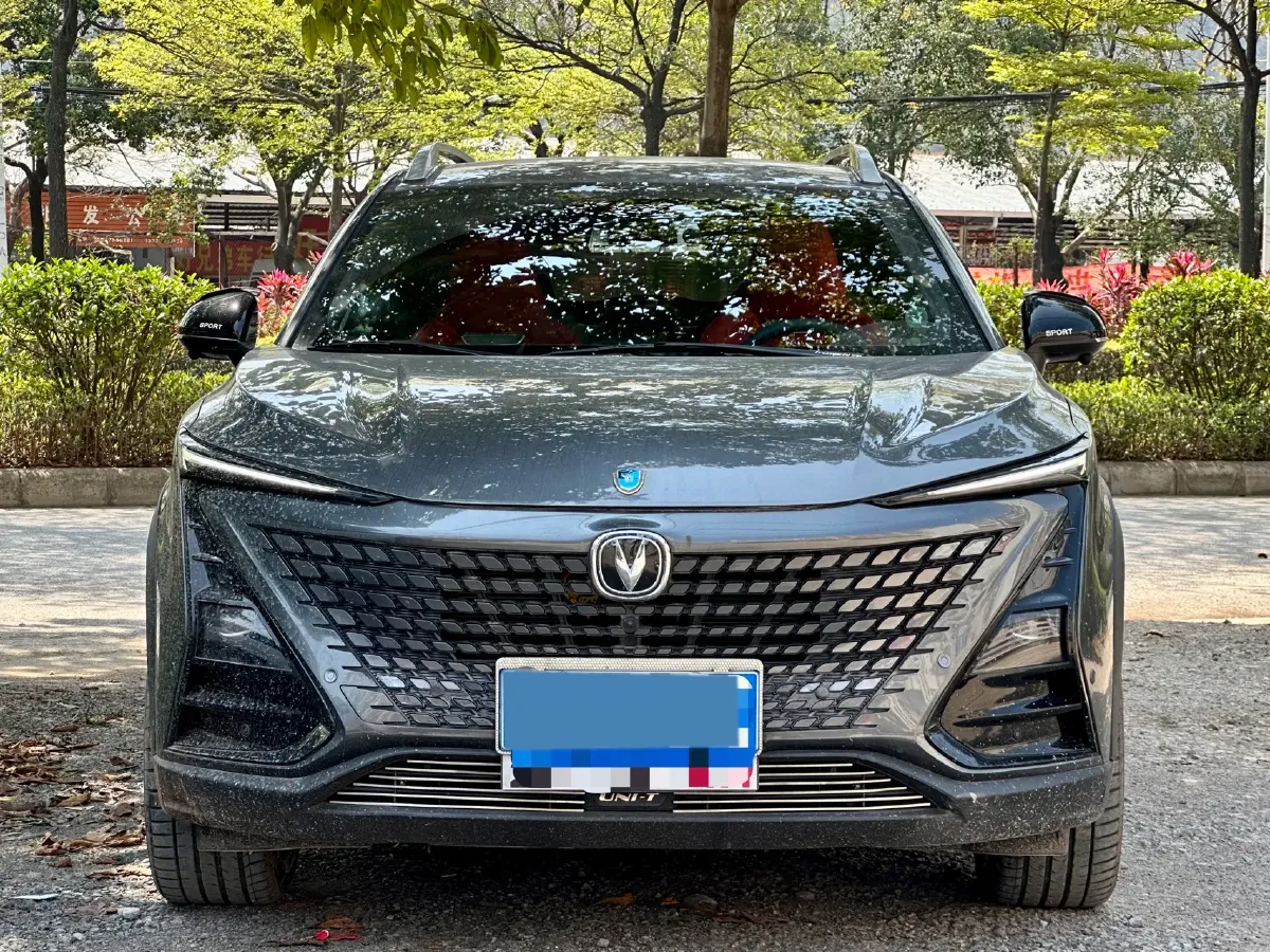 2020 ChangAn UNI-T 1.5T 180HP L4 7DCT,autocango,china used car exporter,china ev exporter,chinese used car exporter,chinese used ev exporter