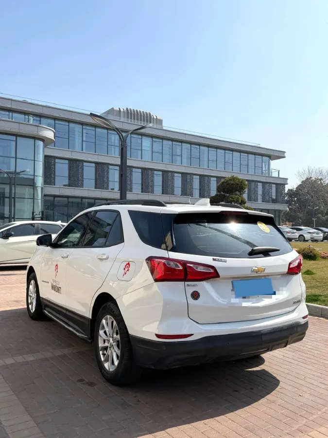 2018 Chevrolet Equinox 1.5T 180HP L4 6AT,autocango,china used car exporter,china ev exporter,chinese used car exporter,chinese used ev exporter