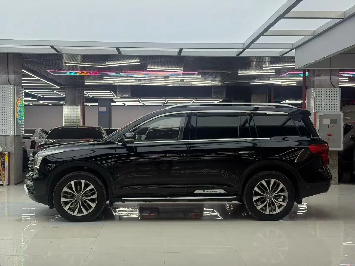 2017 GAC Trumpchi GS8 2.0T 201HP L4 6AT,autocango,china used car exporter,china ev exporter,chinese used car exporter,chinese used ev exporter