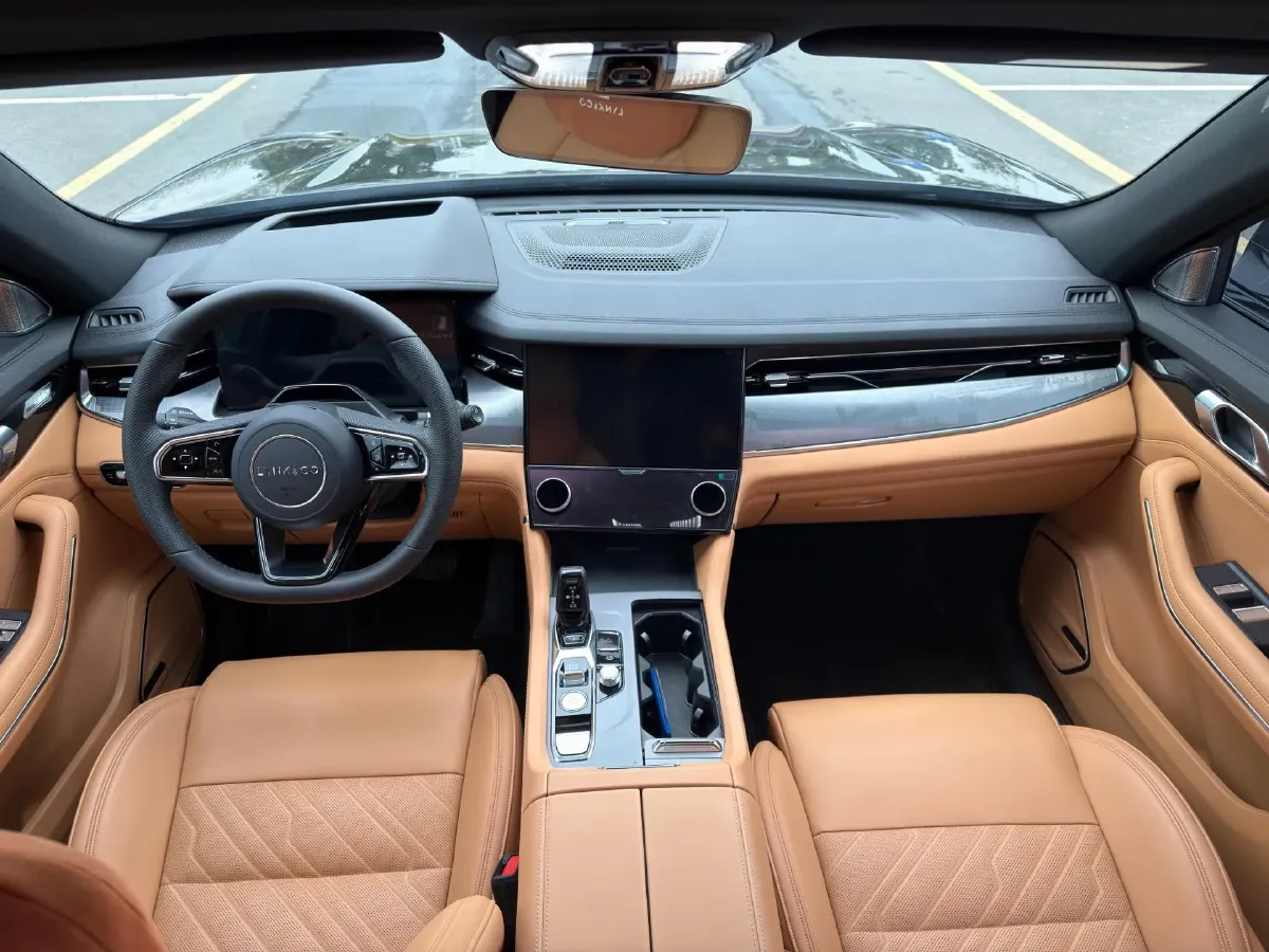 2024 LYNK&CO 09 2.0T 254HP L4 8AT,autocango,china used car exporter,china ev exporter,chinese used car exporter,chinese used ev exporter