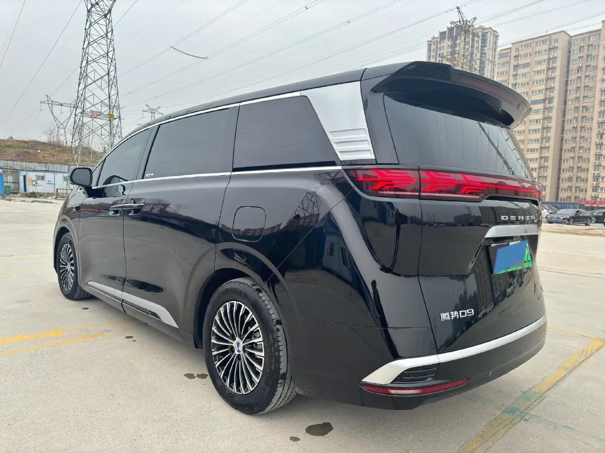 2025 Denza D9 1.5T 156HP L4 E-CVT PHEV 40KWH,autocango,china used car exporter,china ev exporter,chinese used car exporter,chinese used ev exporter