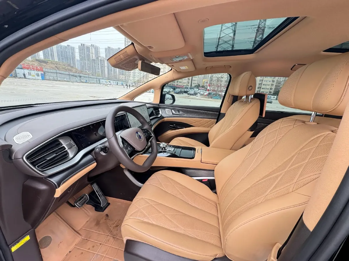 2025 Denza D9 1.5T 156HP L4 E-CVT PHEV 40KWH,autocango,china used car exporter,china ev exporter,chinese used car exporter,chinese used ev exporter
