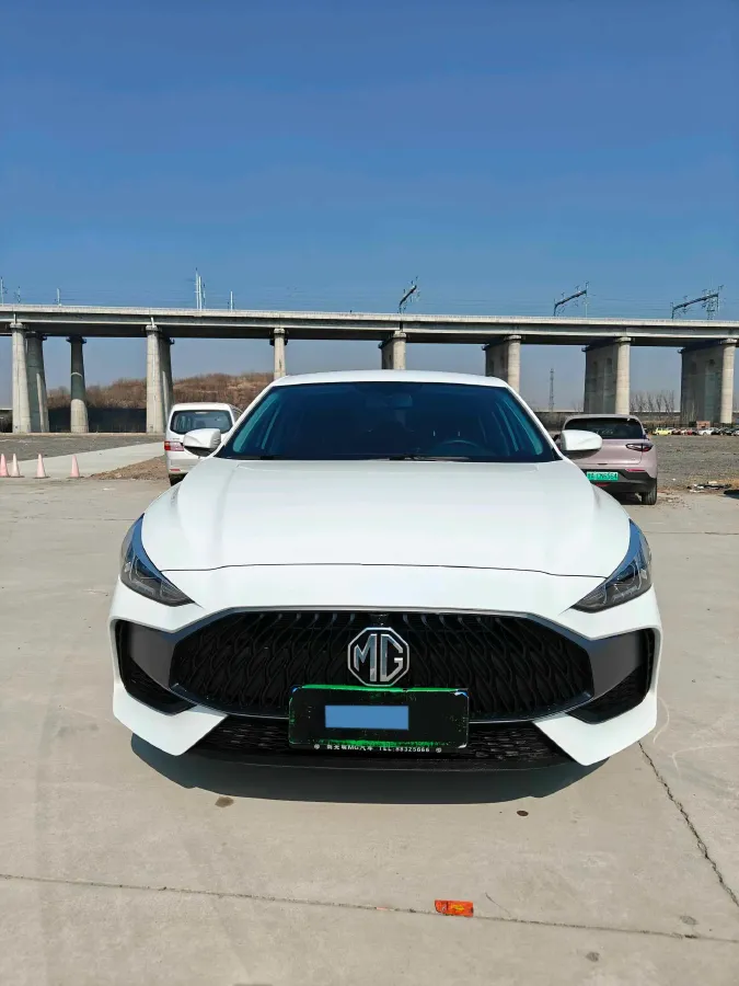 2023 MG 5 1.5L 129HP L4 5MT,autocango,china used car exporter,china ev exporter,chinese used car exporter,chinese used ev exporter