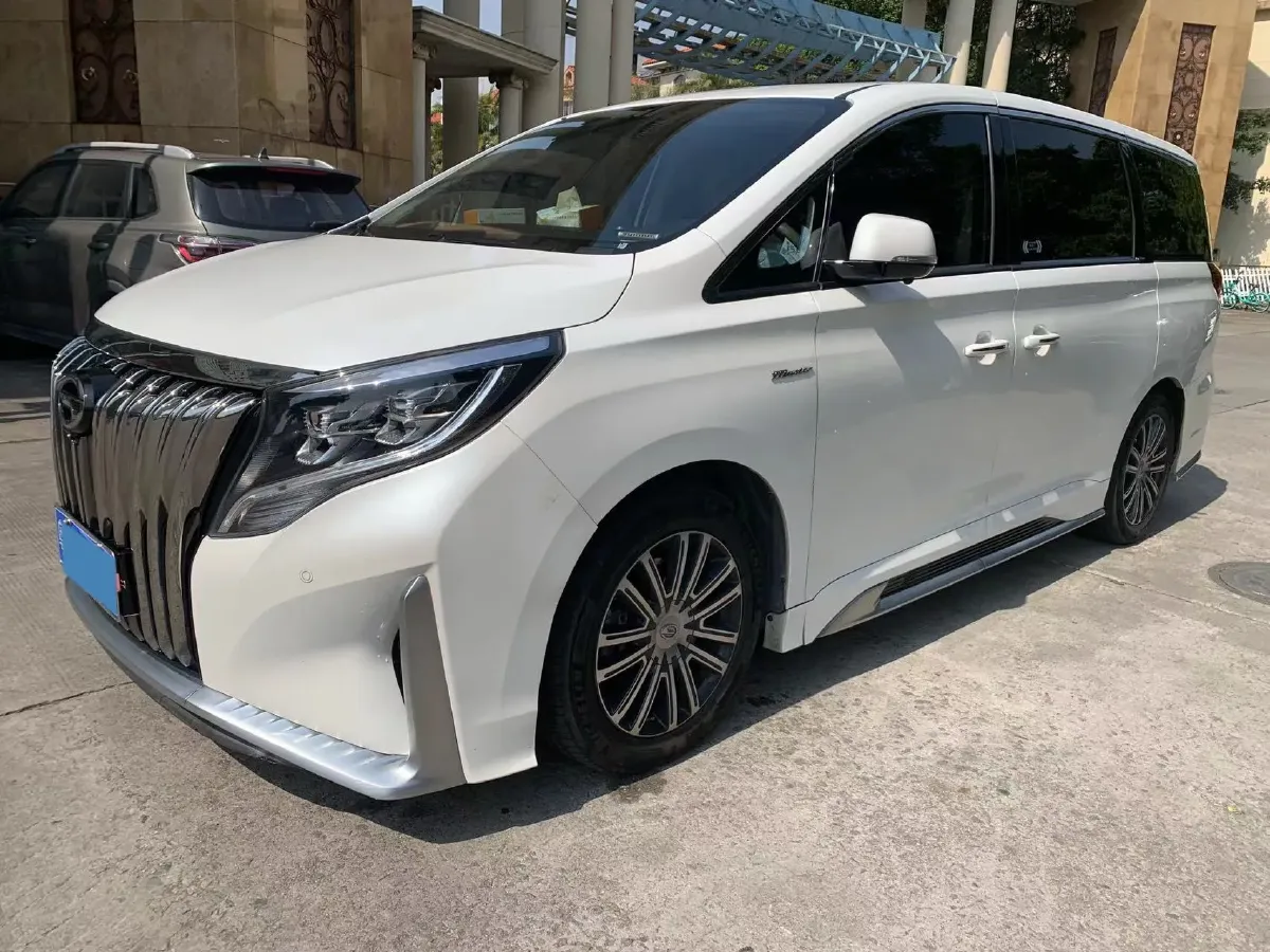 2021 GAC Trumpchi M8 2.0T 252HP L4 8AT,autocango,china used car exporter,china ev exporter,chinese used car exporter,chinese used ev exporter