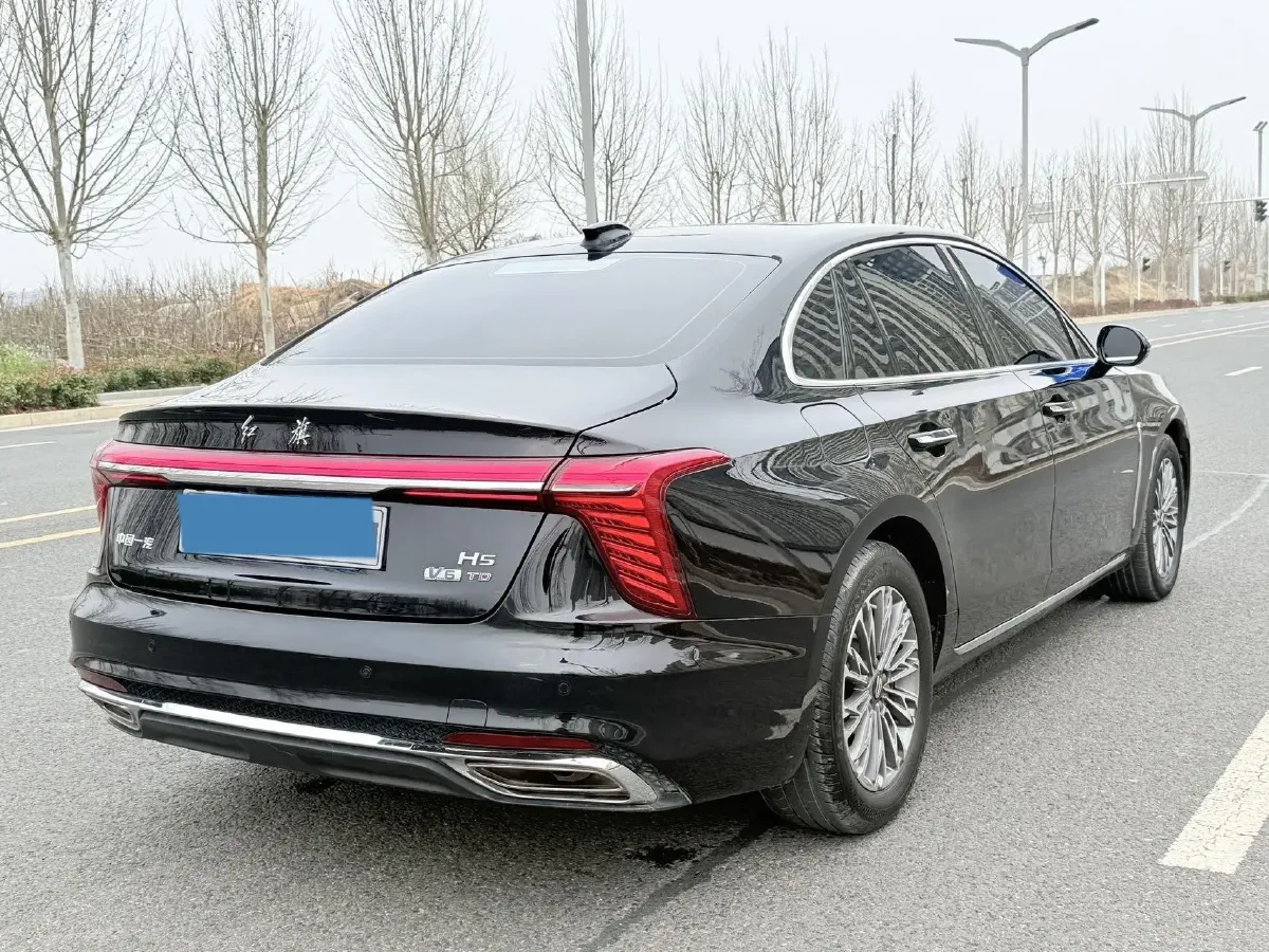 2024 HongQi H5 1.5T 169HP L4 7DCT,autocango,china used car exporter,china ev exporter,chinese used car exporter,chinese used ev exporter