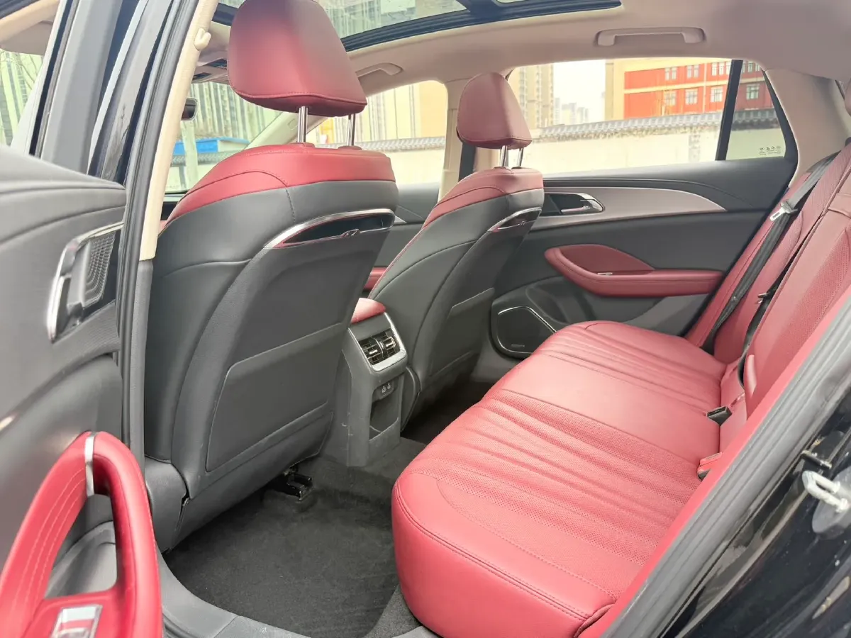 2024 HongQi H5 1.5T 169HP L4 7DCT,autocango,china used car exporter,china ev exporter,chinese used car exporter,chinese used ev exporter