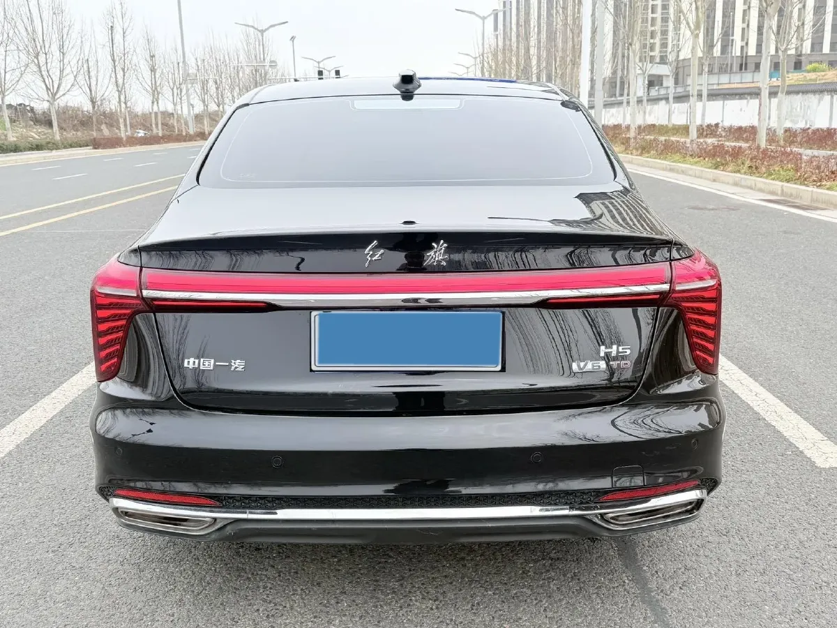 2024 HongQi H5 1.5T 169HP L4 7DCT,autocango,china used car exporter,china ev exporter,chinese used car exporter,chinese used ev exporter