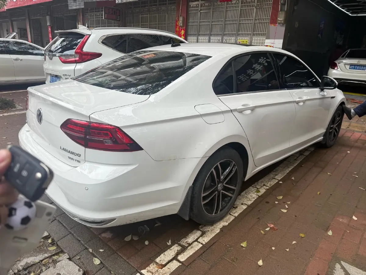 2021 Volkswagen Lamando 1.4T 150HP L4 7DCT,autocango,china used car exporter,china ev exporter,chinese used car exporter,chinese used ev exporter