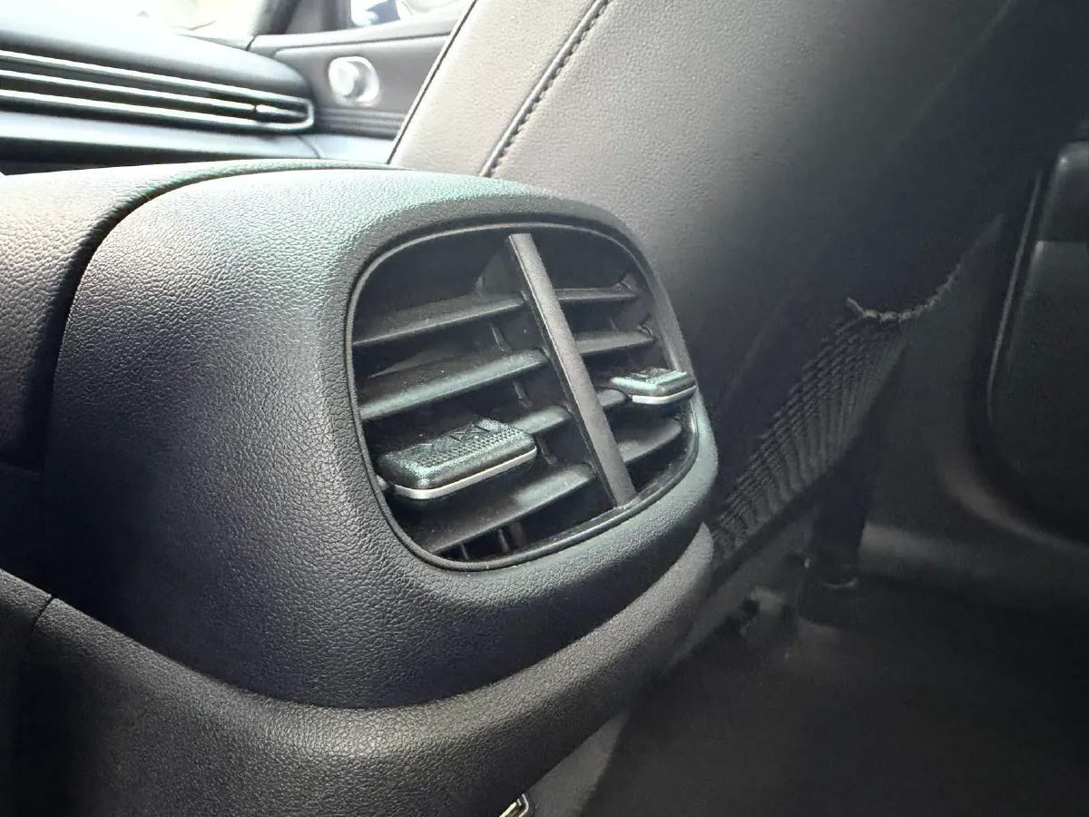 2021 Hyundai Elantra 1.5L 115HP L4 CVT,autocango,china used car exporter,china ev exporter,chinese used car exporter,chinese used ev exporter