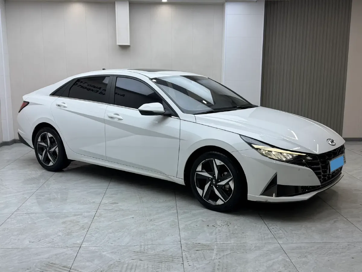 2021 Hyundai Elantra 1.5L 115HP L4 CVT,autocango,china used car exporter,china ev exporter,chinese used car exporter,chinese used ev exporter