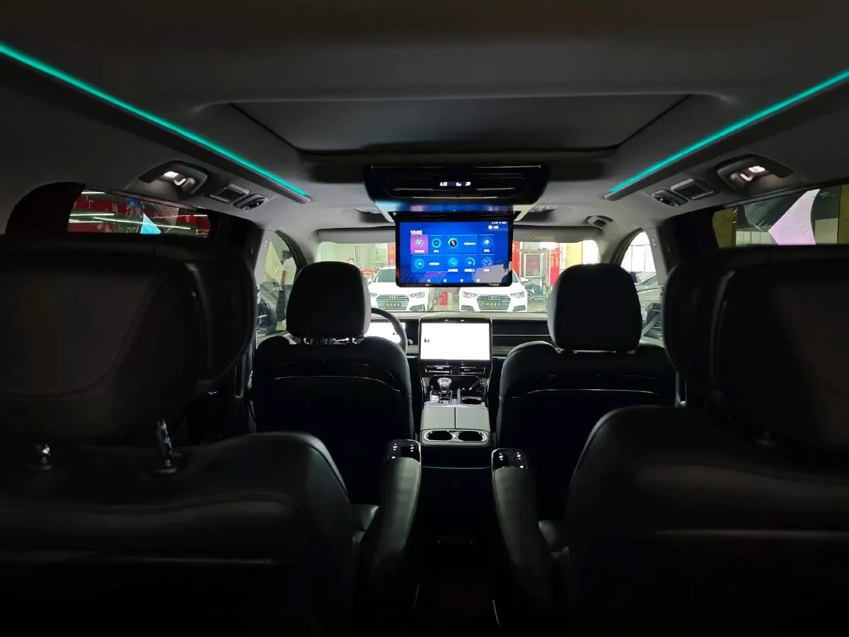 2024 GAC Trumpchi M8 2.0T 252HP L4 8AT,autocango,china used car exporter,china ev exporter,chinese used car exporter,chinese used ev exporter