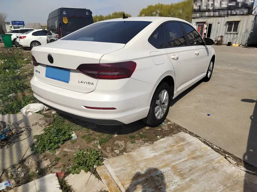 2021 Chevrolet Monza 1.5L 113HP L4 6AT,autocango,china used car exporter,china ev exporter,chinese used car exporter,chinese used ev exporter