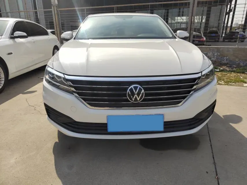 2021 Chevrolet Monza 1.5L 113HP L4 6AT,autocango,china used car exporter,china ev exporter,chinese used car exporter,chinese used ev exporter