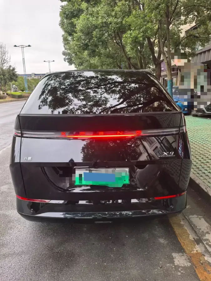 2024 Xpeng X9 BEV 101.5KWH,autocango,china used car exporter,china ev exporter,chinese used car exporter,chinese used ev exporter