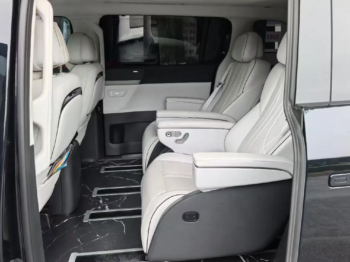 2024 Xpeng X9 BEV 101.5KWH,autocango,china used car exporter,china ev exporter,chinese used car exporter,chinese used ev exporter