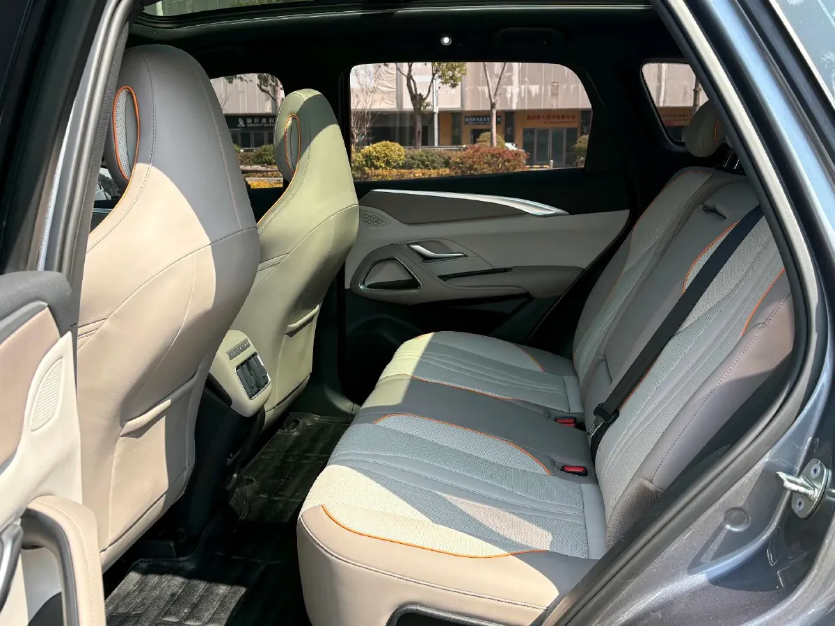 2023 BYD Song Pro 1.5L 110HP L4 E-CVT PHEV 18.3KWH,autocango,china used car exporter,china ev exporter,chinese used car exporter,chinese used ev exporter