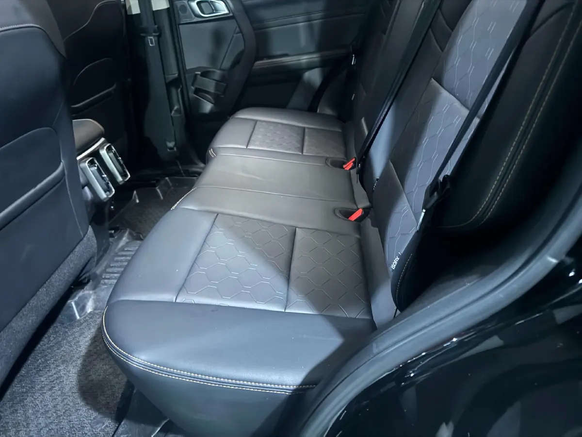 2024 Haval Dargo 1.5T 184HP L4 7DCT,autocango,china used car exporter,china ev exporter,chinese used car exporter,chinese used ev exporter