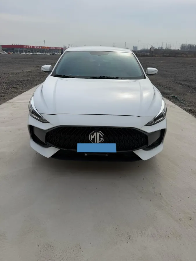 2023 MG 5 1.5L 129HP L4 5MT,autocango,china used car exporter,china ev exporter,chinese used car exporter,chinese used ev exporter