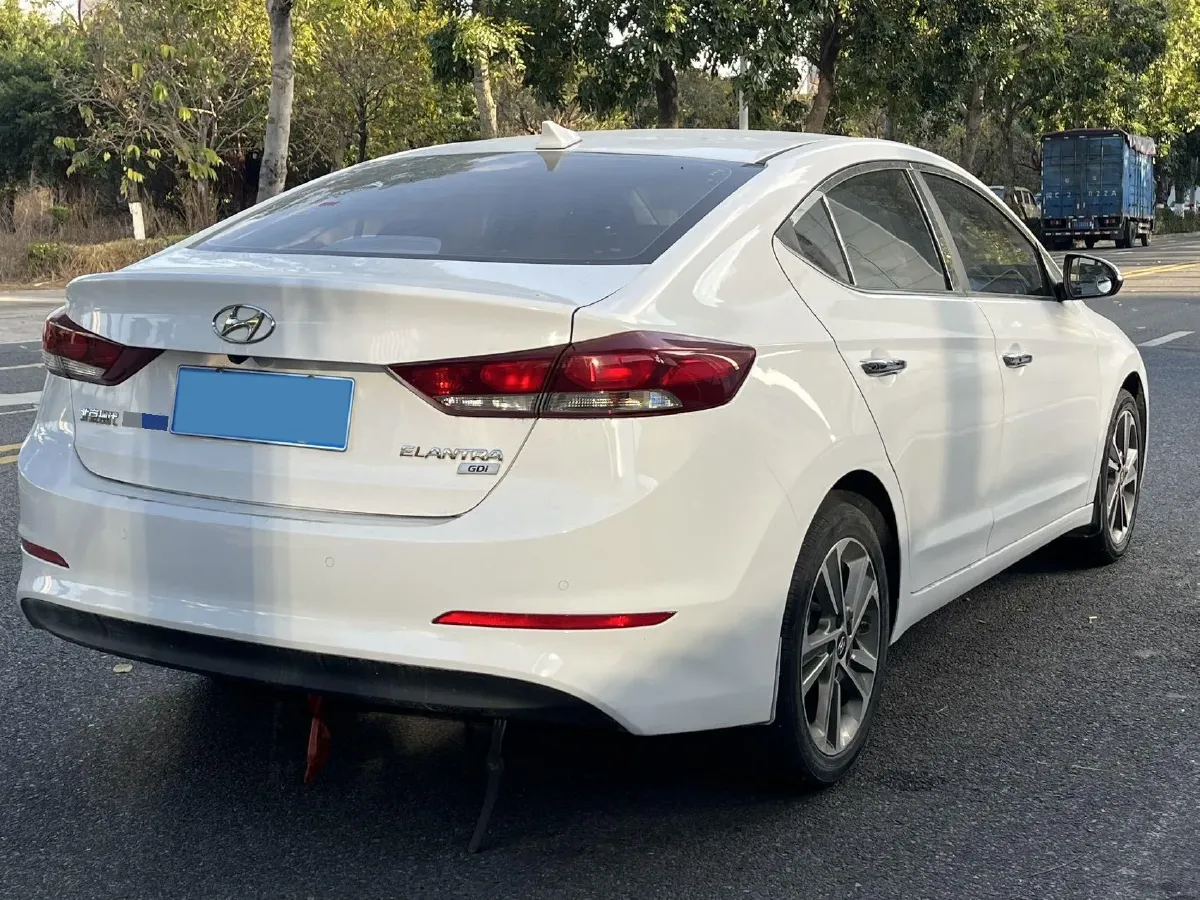 2016 Hyundai Elantra 1.6L 130HP L4 6AT,autocango,china used car exporter,china ev exporter,chinese used car exporter,chinese used ev exporter