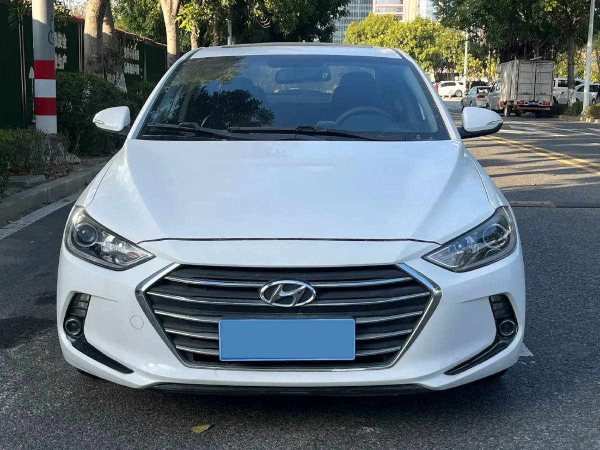 2016 Hyundai Elantra 1.6L 130HP L4 6AT,autocango,china used car exporter,china ev exporter,chinese used car exporter,chinese used ev exporter