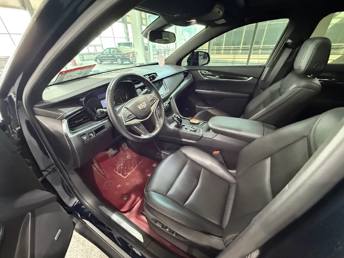 2021 Cadillac XT5 2.0T 237HP L4 9AT,autocango,china used car exporter,china ev exporter,chinese used car exporter,chinese used ev exporter