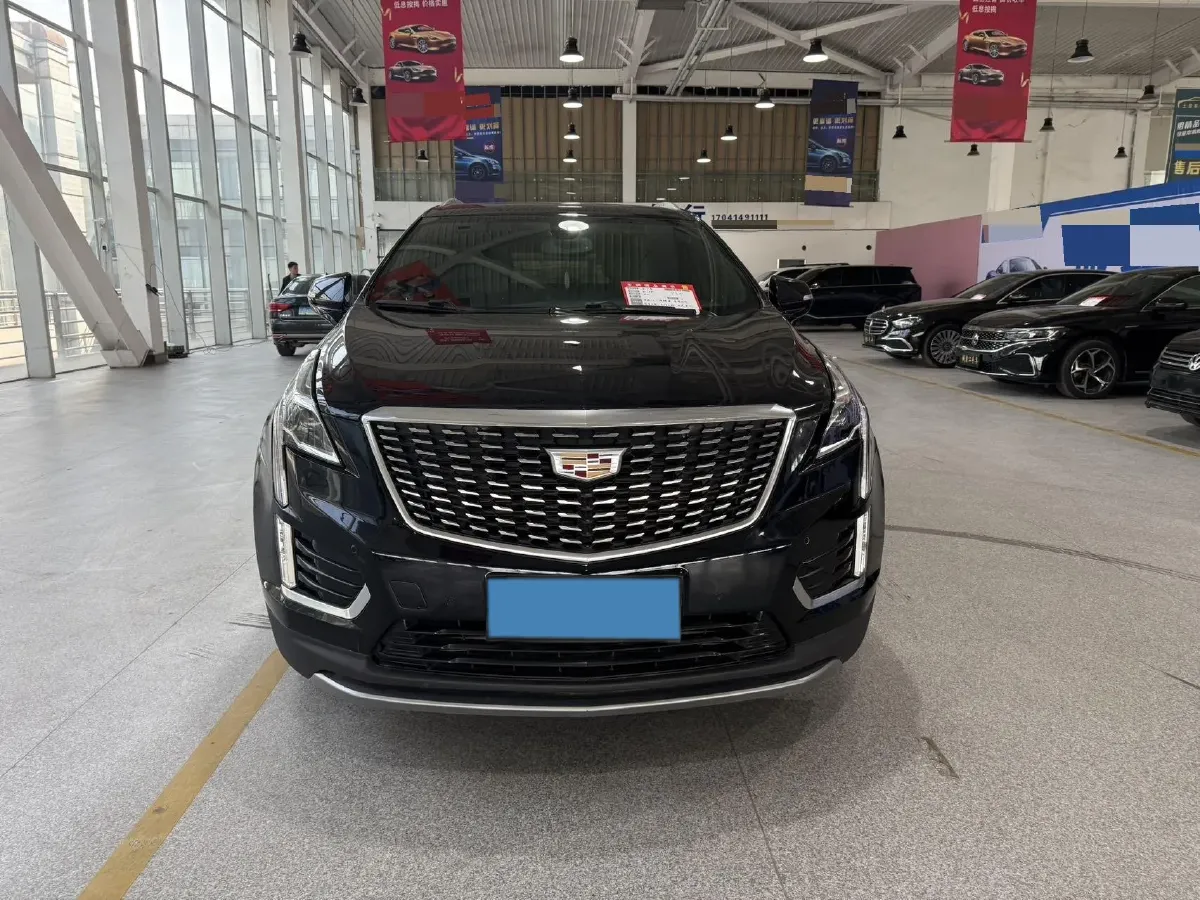 2021 Cadillac XT5 2.0T 237HP L4 9AT,autocango,china used car exporter,china ev exporter,chinese used car exporter,chinese used ev exporter