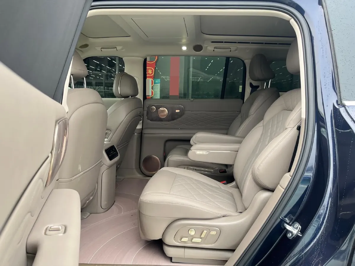 2026 IM LS9 REEV 155HP REEV,autocango,china used car exporter,china ev exporter,chinese used car exporter,chinese used ev exporter