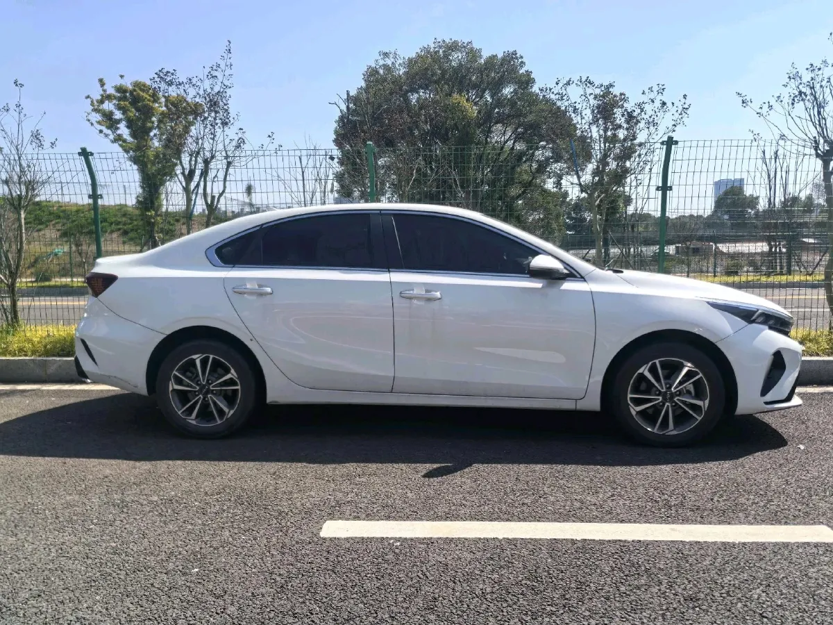 2021 Kia K3 1.5L 115HP L4 CVT,autocango,china used car exporter,china ev exporter,chinese used car exporter,chinese used ev exporter