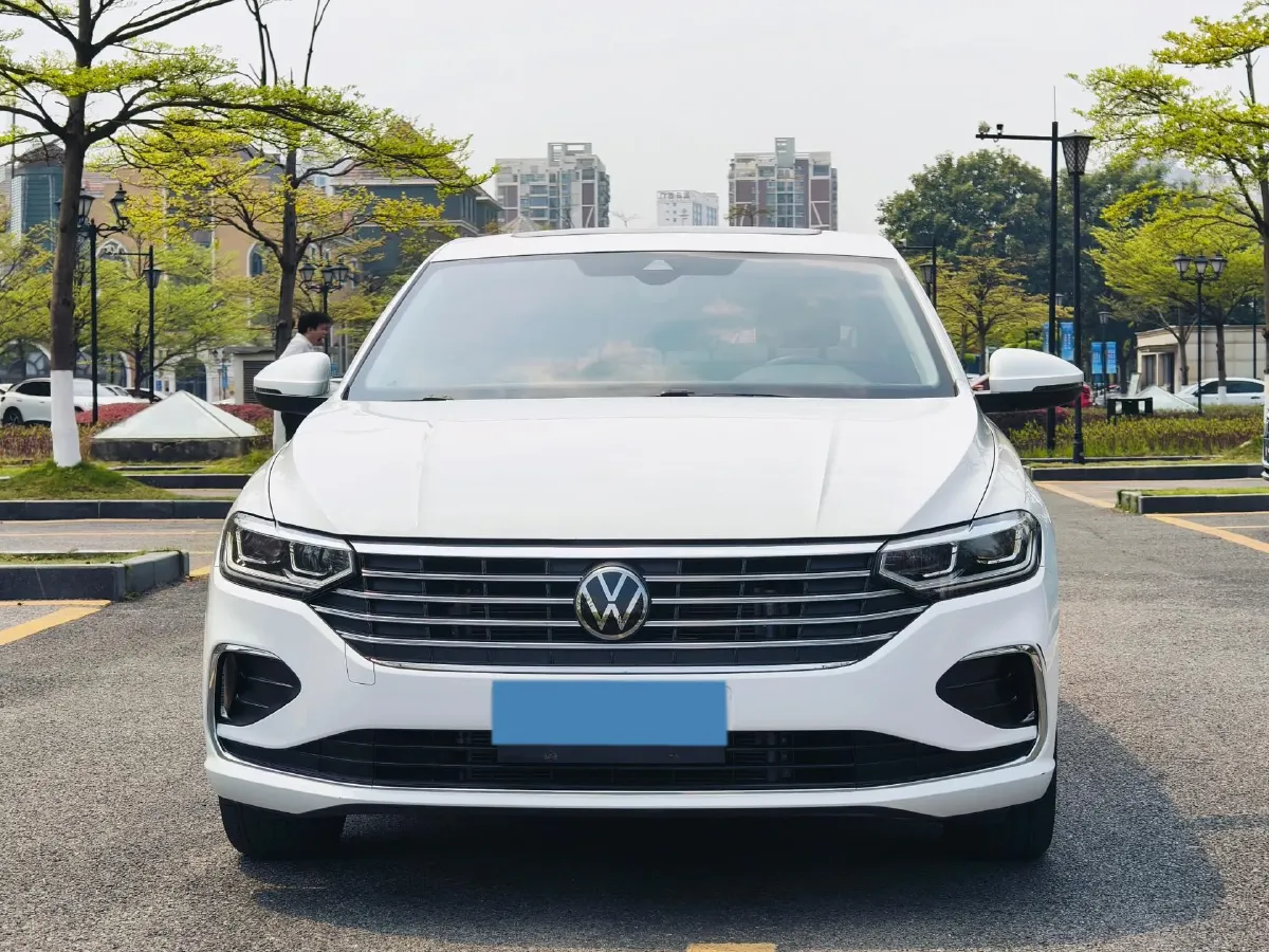 2023 Volkswagen Lavida 1.5T 160HP L4 7DCT,autocango,china used car exporter,china ev exporter,chinese used car exporter,chinese used ev exporter