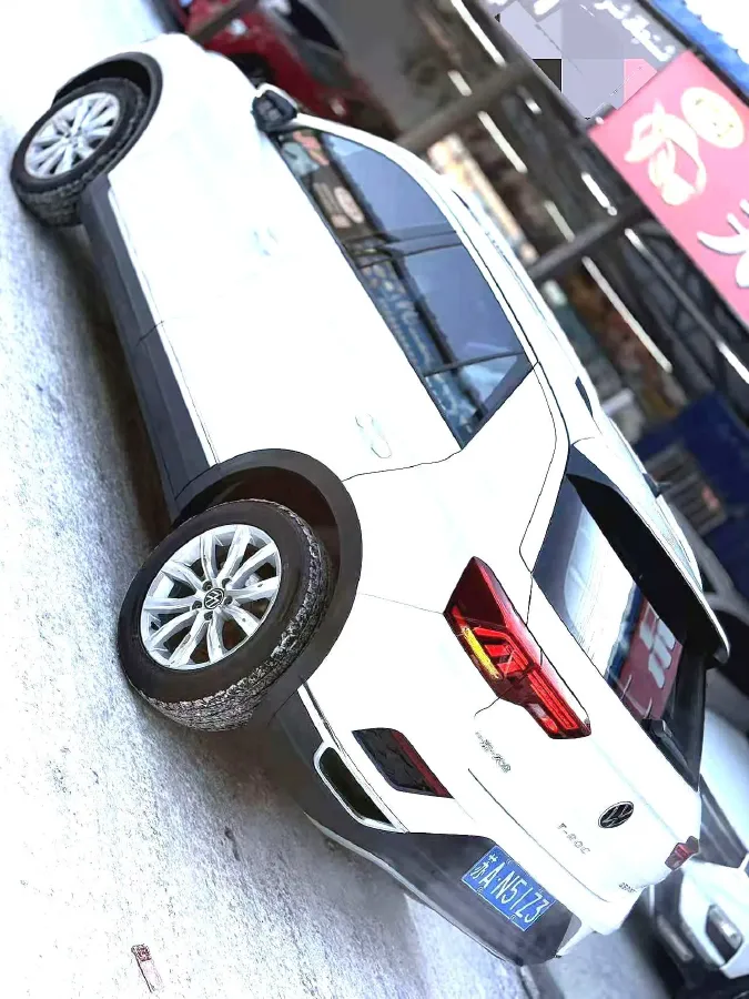 2022 Volkswagen T-Roc 1.4T 150HP L4 7DCT,autocango,china used car exporter,china ev exporter,chinese used car exporter,chinese used ev exporter