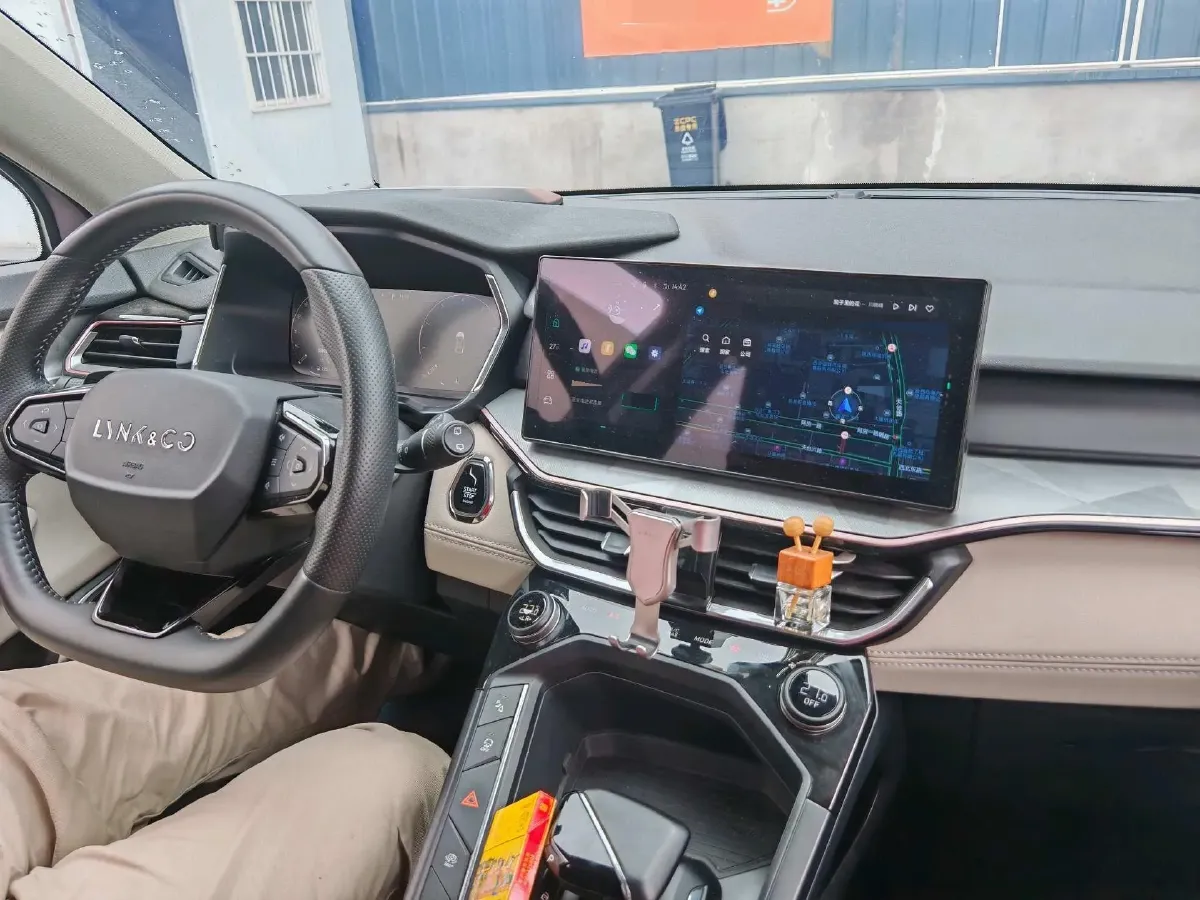 2023 LYNK&CO 03 1.5T 181HP L4 7DCT,autocango,china used car exporter,china ev exporter,chinese used car exporter,chinese used ev exporter