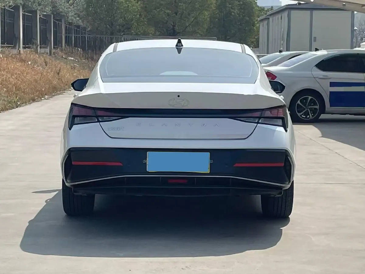 2023 Hyundai Elantra 1.5L 115HP L4 CVT,autocango,china used car exporter,china ev exporter,chinese used car exporter,chinese used ev exporter