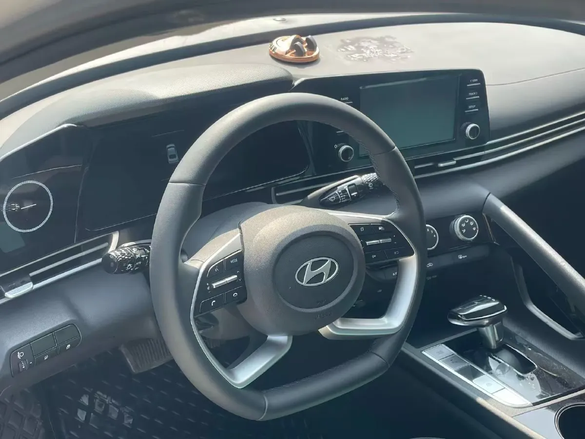 2023 Hyundai Elantra 1.5L 115HP L4 CVT,autocango,china used car exporter,china ev exporter,chinese used car exporter,chinese used ev exporter