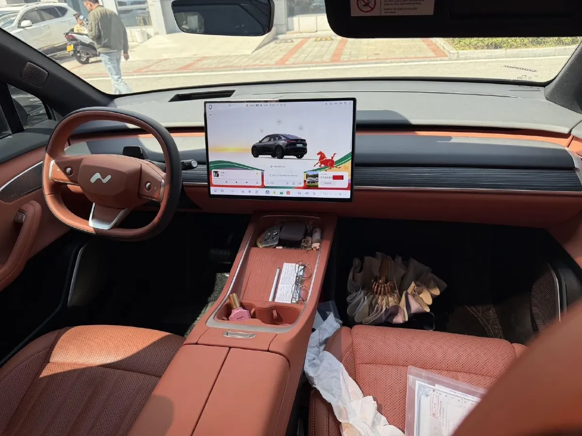 2024 ONVO L60 BEV 60KWH,autocango,china used car exporter,china ev exporter,chinese used car exporter,chinese used ev exporter