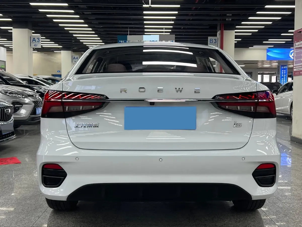 2021 Roewe i5 1.5L 120HP L4 CVT,autocango,china used car exporter,china ev exporter,chinese used car exporter,chinese used ev exporter