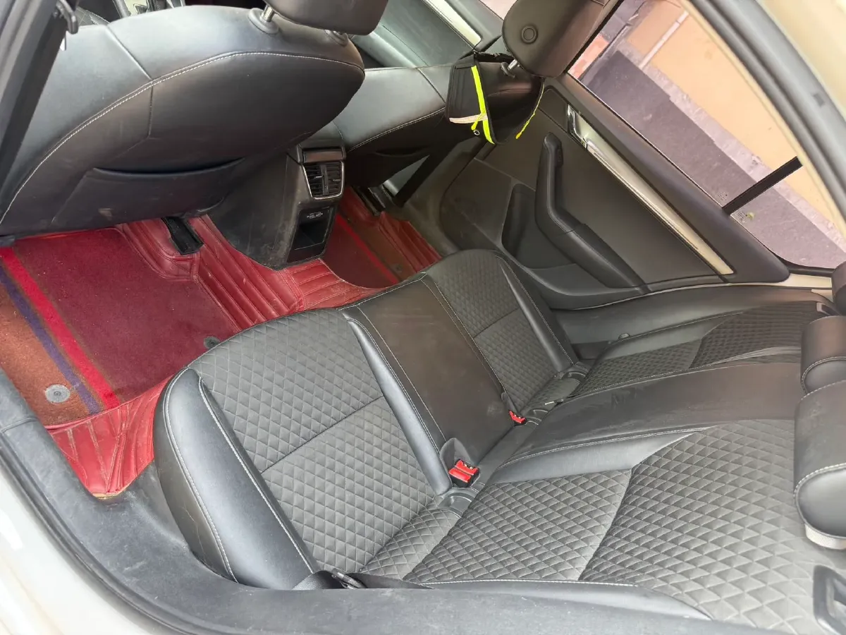 2018 Skoda Octavia 1.4T 150HP L4 7DCT,autocango,china used car exporter,china ev exporter,chinese used car exporter,chinese used ev exporter