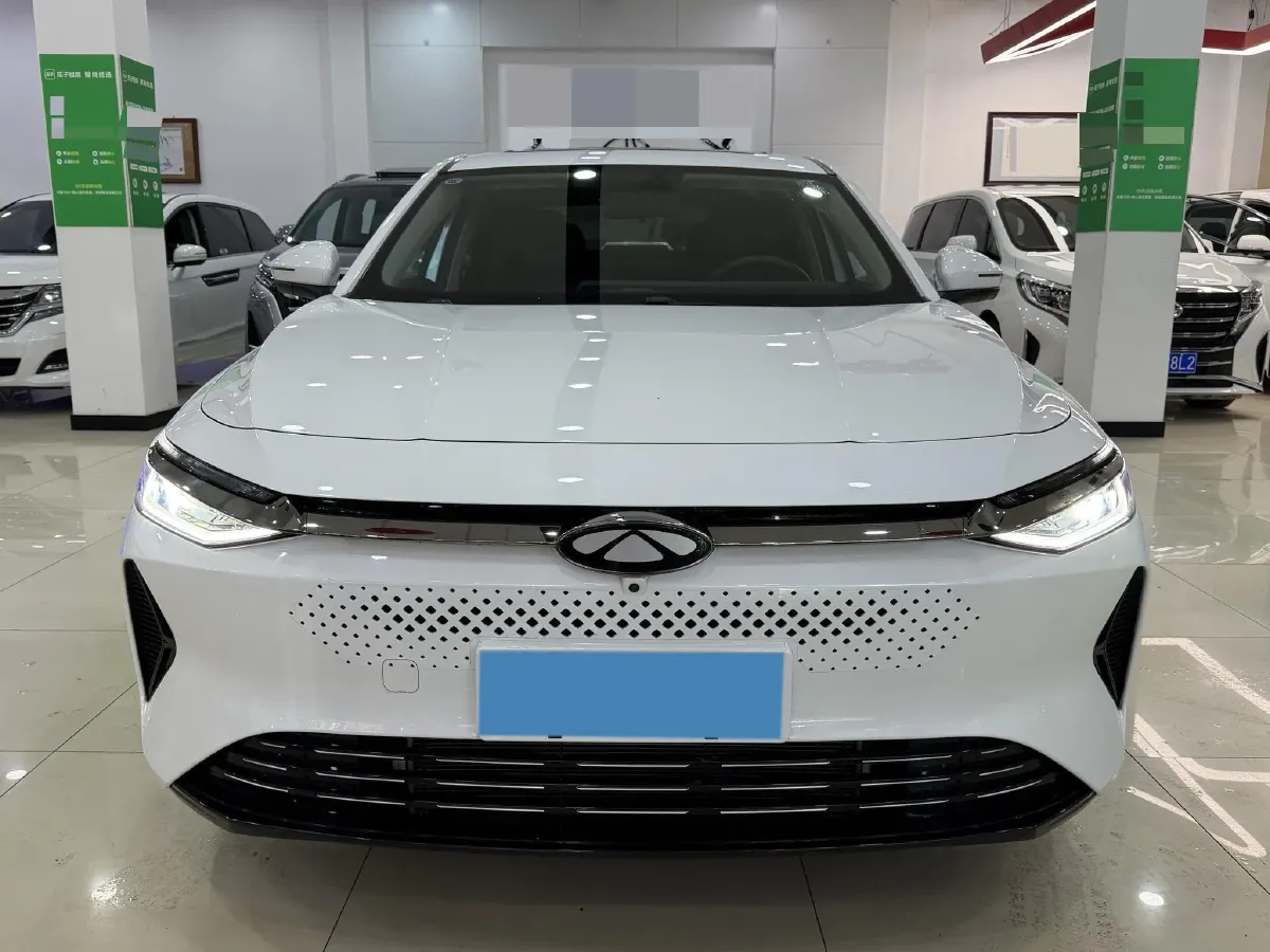 2024 Fulwin FulwinA8 1.5T 156HP L4 1DHT PHEV 18.3KWH,autocango,china used car exporter,china ev exporter,chinese used car exporter,chinese used ev exporter