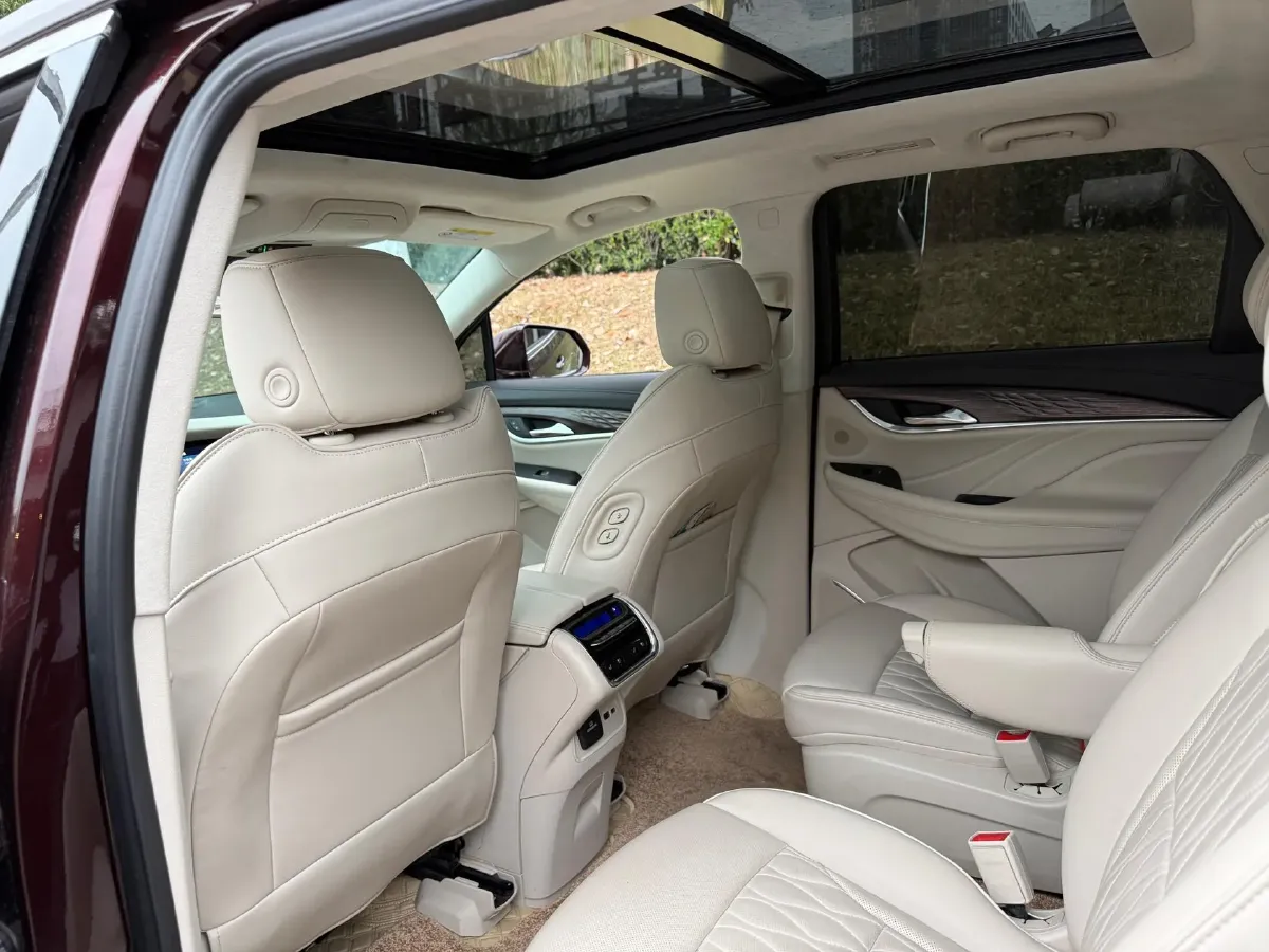 2022 Buick Enclave 2.0T 237HP L4 9AT,autocango,china used car exporter,china ev exporter,chinese used car exporter,chinese used ev exporter