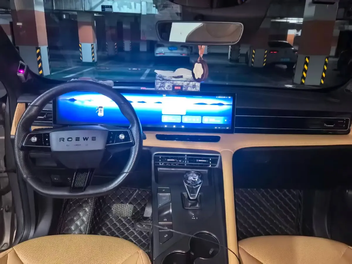 2023 Roewe RX5 1.5T 188HP L4 7DCT,autocango,china used car exporter,china ev exporter,chinese used car exporter,chinese used ev exporter