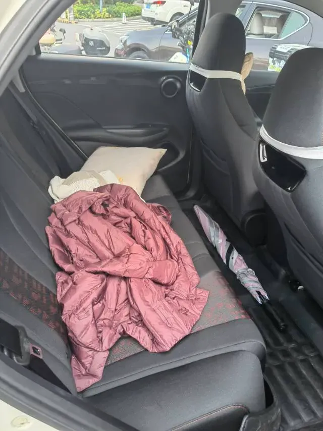 2023 BYD e2 BEV 43.2KWH,autocango,china used car exporter,china ev exporter,chinese used car exporter,chinese used ev exporter