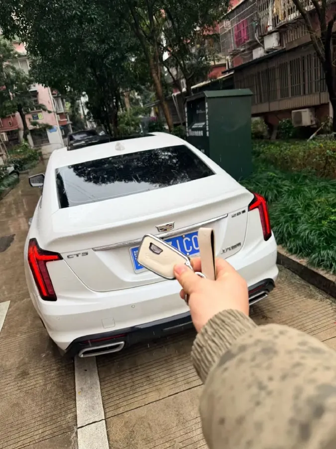 2023 Cadillac CT5 2.0T 237HP L4 10AT,autocango,china used car exporter,china ev exporter,chinese used car exporter,chinese used ev exporter