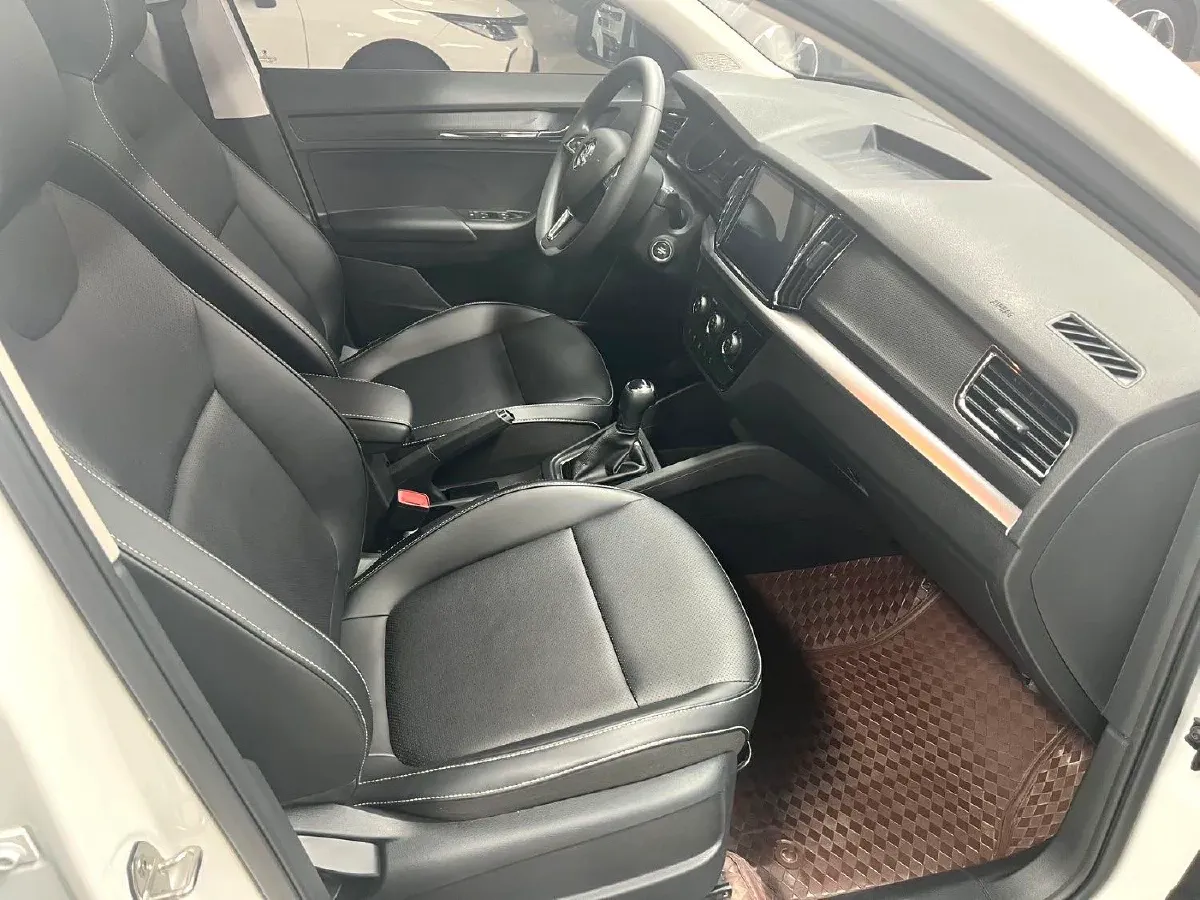 2023 Skoda Kamiq 1.5L 112HP L4 6AT,autocango,china used car exporter,china ev exporter,chinese used car exporter,chinese used ev exporter