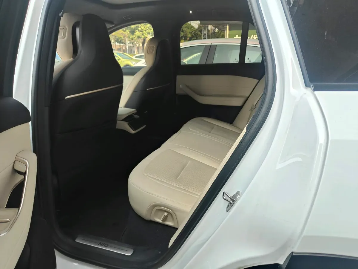 2024 NIO ES6 BEV 75KWH,autocango,china used car exporter,china ev exporter,chinese used car exporter,chinese used ev exporter